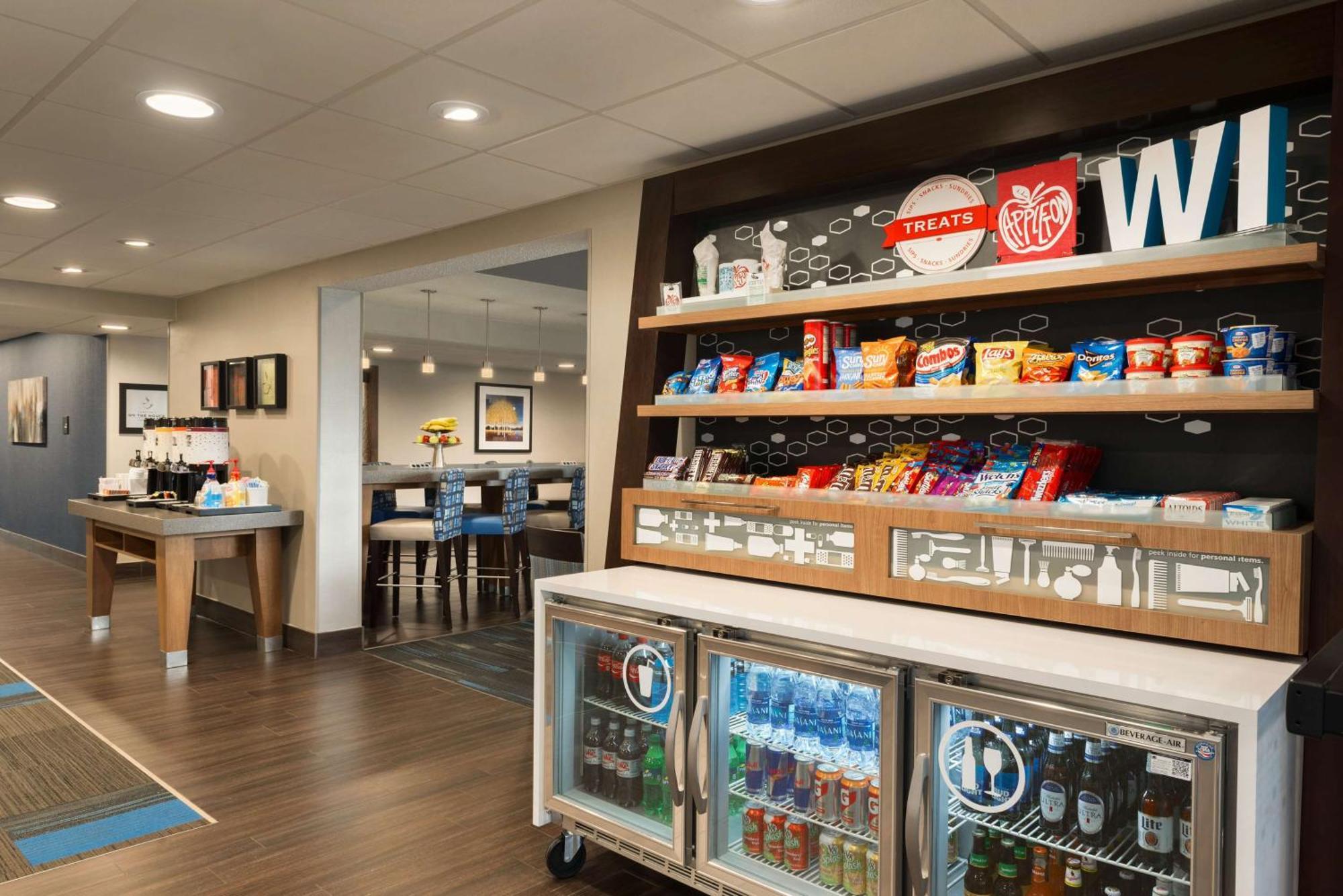 Hampton Inn Appleton-Fox River Mall Area Exterior foto